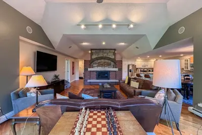 Image de Ellis Ridge Retreat | 5 Bdrm | Hot Tub | Firepit