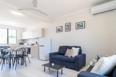 Image de Enjoy affordable accomodation a short walk away from the stunning Nightcliff foreshore