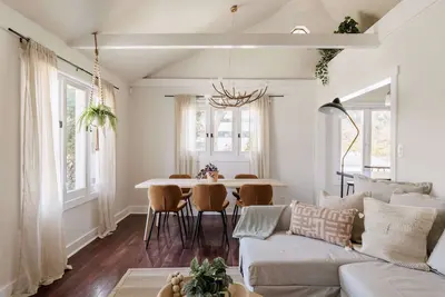 Historic Bungalow - Outdoor Space - Central Ac