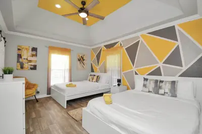 Image de Stylish Prolific Duplex in Houston