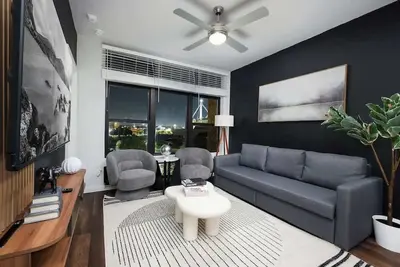 Image de Snug 1br w/ Gym, Parking Near Rvrwalk & Dome