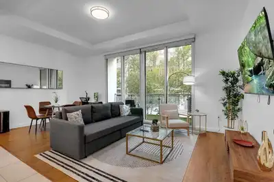 Image de 1br Near Bok Center-Gym, Lounge, Balcony, Pets Ok