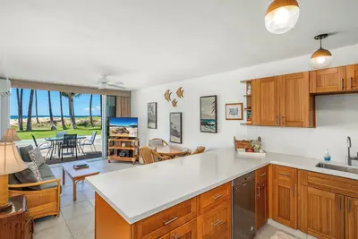 Image de Hale Kai O Kihei 2 Bd 2 Ba Oceanfront Ocean View Condo! Sleeps 6