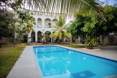 Image de Spacious Beachfront villa with 7 bedrooms and WiFi, Ac in delightful Kilifi