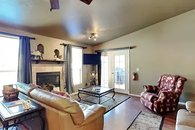 Alto Paradise | Serene Views, Large Deck