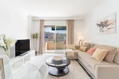 Image de Sunresting apartment Puerto Banús, Eslaine Teobaldo