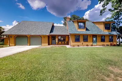 Image de Waterview home w/shared boat access, pier fishing, Ac, W/D, WiFi