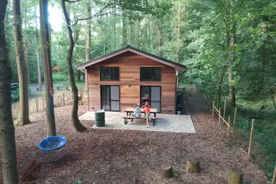 Image de Boshuis Papilio is a quiet residence in a forest within walking distance of Ypres.