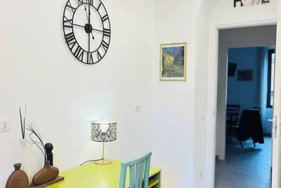 Image de Milan center at your fingertips