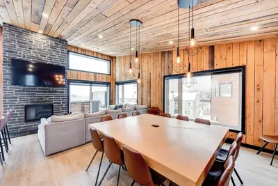 Image de Tahoe - Chalet prestigieux pour 18 personnes au Mont-Sainte-Anne