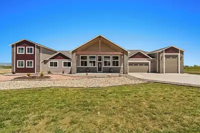 Image de Mountain View Wedding / Event Venue