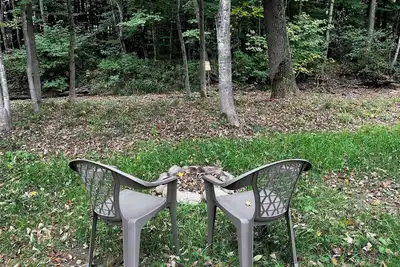 Image de Cozy brookside campsite 3