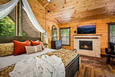 Image de Luxury Couples Retreat: Hot Tub, Fire Pit, Ev Charger, Bbq Grill
