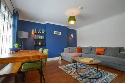 Image de Maison-Premium-Salle de bain privée séparée-Vue sur Rue
