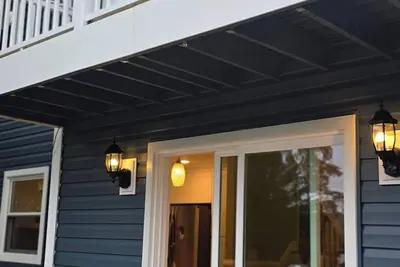 Image de Peaceful lakeview house in Sparta Long Term Stay. Minimum 9 months.