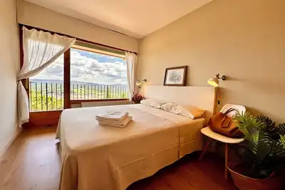 Image de 3 bedroom 2 bathroom home with parking and a pool Fantastic terrace with a view