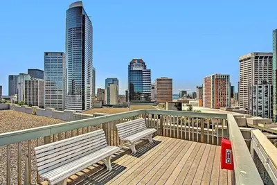 Image de Lovely Suite with Free Parking, Convention Center