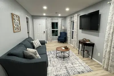 Image de Charming 2-bedroom house right off Route 66