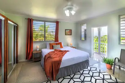 Image de Ferapalms Tropical Escape with Scenic Ocean and Mountain Views