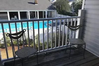 Image de Charming 2-bedroom condo w/Ac Shalimar's best kept secret - Walk to sunset