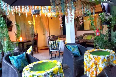 Image de Garden-View Double Room A/C, Private Bath & Terrace Access