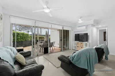 Image de Three Bed, Two Bath, Parking, Wifi, Pool, Gym-walk to Ferry and Bridge to City