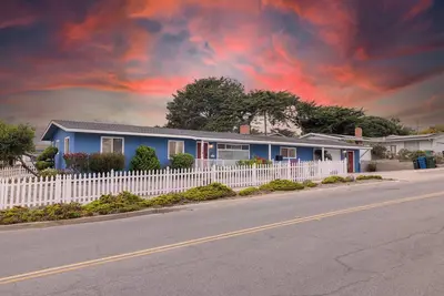 Image de Spacious 4-bedroom house in delightful Marina with WiFi