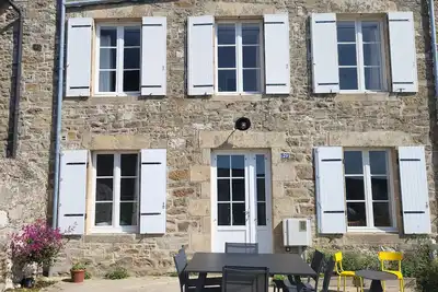 Image de Maison bord de mer - Ă 70 m de la plage - 10 couchages - Bretagne