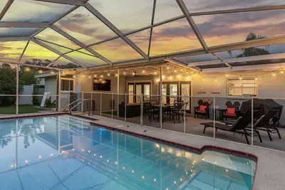 Image de Serenity by the Sea - Private Pool Oasis - Seminole Florida