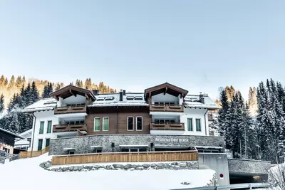 Image de Ski-in/Ski out avec une terrasse généreuse