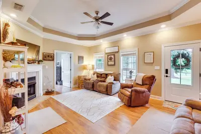 Image de Georgia Countryside Home: 3 Mi to Wild Adventures!