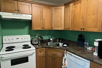 Image de Private 2 bedroom basement suite in Langley