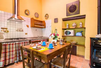 Image de Farmhouse in Hilly Area in Gubbio With Pool