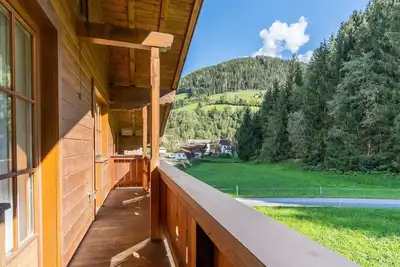 Image de Beautiful Apartment in Mittersill With Balcony