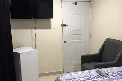 Image de Cheap and comfortable studio apartment