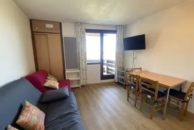 Image de À 100m des pistes de ski, 5ème étage, vue vallée, balcon, télévision, casier à ski, 23m², Les Orres