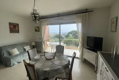 Image de Horizon Bleu avec terrasse à Sainte-Maxime