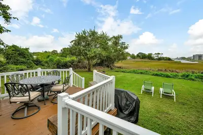 Image de Hampton 2br ᠅ Cozy & Pet-Friendly ᠅ Long Stays