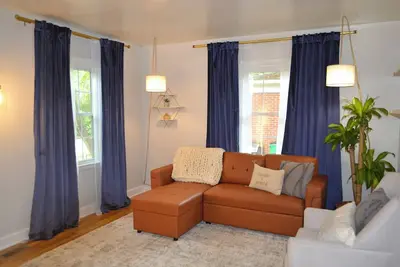 Image de Charming 2-bedroom house with WiFi & Ac near uptown Charlotte