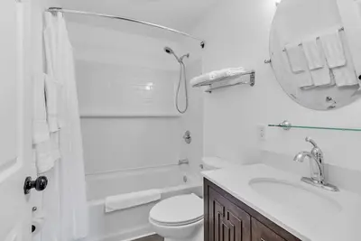 Image de Discover Affordable Luxury in the Heart of Texas Hill Country