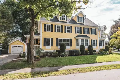 Image de Charming 3-bed townhome Perfect for Families and School Visits Near Downtown