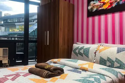 Image de Spacious 3-bedroom apartment with WiFi, fitness room in vibrant Makati