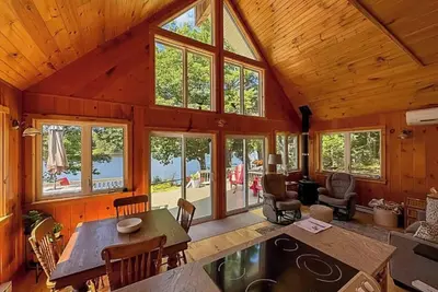 Image de Stunning River View! \n\n