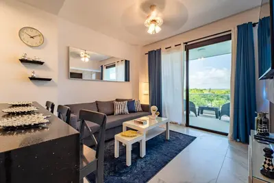 Image de Romantic Getaway for 2 @Cana Rock Star