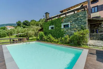 Image de Belle maison Ă Fraz. Alpicella, Varaz