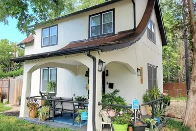 Image de 3-bedroom Modern home in welcoming Topeka with WiFi, Ac