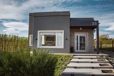 Image de Casa Abruzzo: Cozy Retreat with Stunning Andes Mountains and Lake Views