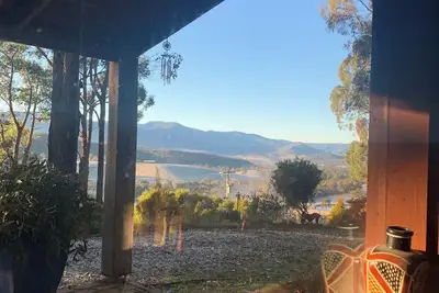 Image de Stunning Soulful Rustic Retreat in acres of native bushland. Pet friendly