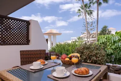 Belle maison de vacances près de la mer dans le sud de Tenerife