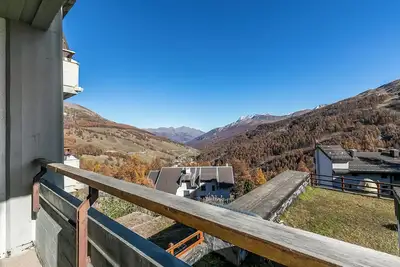 Image de Wolf & Deer Apartment Ski-In Ski-Out 250m, Sestriere, Italy
